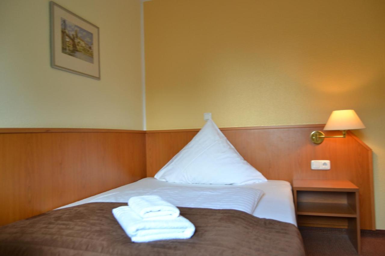 Hotel La Musica Glessen Buitenkant foto
